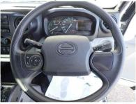 Hino Dutro 2025