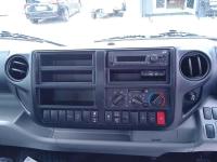 Hino Dutro 2025