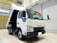 Isuzu ELF 2025