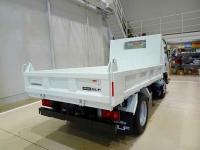 Isuzu ELF 2025