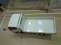 Isuzu ELF 2025