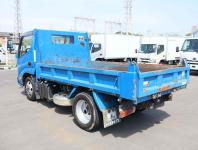 Hino Dutro 2021