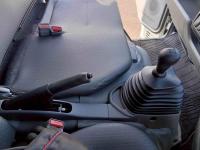 Hino Dutro 2024