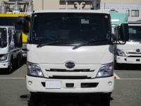 Hino Dutro 2025