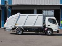 Mitsubishi Canter 2025