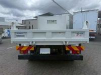 Isuzu Forward 2024