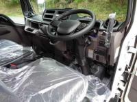 Mitsubishi Canter 2025
