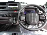 Mitsubishi Canter 2025