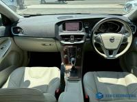 Volvo V40 2019