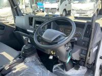 Isuzu ELF 2026