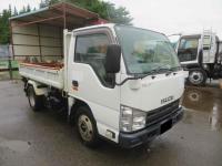 Isuzu ELF 2013