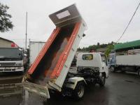 Isuzu ELF 2013