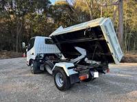 Hino Dutro 2016