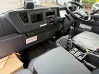 Isuzu Forward 2025