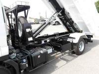 Isuzu Forward 2025