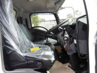 Isuzu Forward 2025