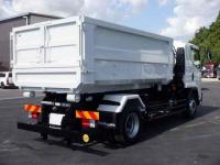 Isuzu Forward 2025