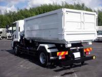 Isuzu Forward 2025