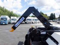 Isuzu Forward 2025