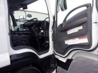 Isuzu Forward 2025