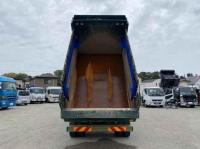 Isuzu Forward 2015