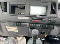 Isuzu ELF 2026