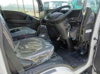 Isuzu ELF 2025