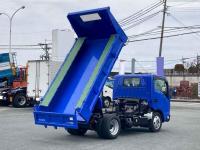 Isuzu ELF 2025