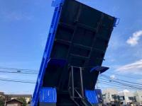 Isuzu ELF 2025
