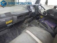 Isuzu ELF 2004