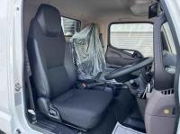 Mitsubishi Canter 2025