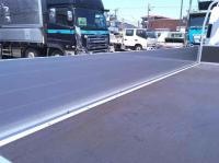 Isuzu ELF 2025