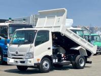 Hino Dutro 2026