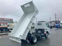 Mitsubishi Canter 2026