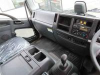 Isuzu Forward 2022