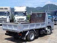 Isuzu ELF 2015