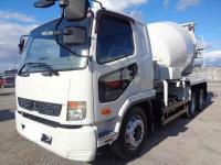 Mitsubishi FUSO FIGHTER 2015