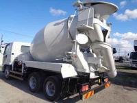 Mitsubishi FUSO FIGHTER 2015