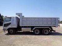 Mitsubishi FUSO FIGHTER 2005