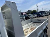 Mitsubishi Canter 2023