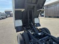 Mitsubishi Canter 2023