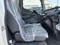 Mitsubishi Canter 2023