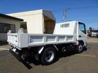 Mitsubishi Canter 2024