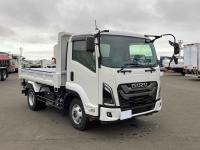 Isuzu Forward 2024
