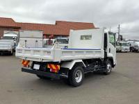Isuzu Forward 2024