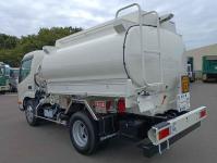 Hino Dutro 2025
