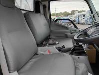 Hino Dutro 2025