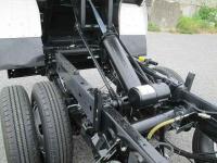 Hino Dutro 2025
