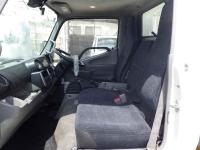 Toyota DYNA 2023