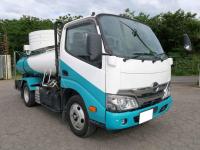 Hino Dutro 2021